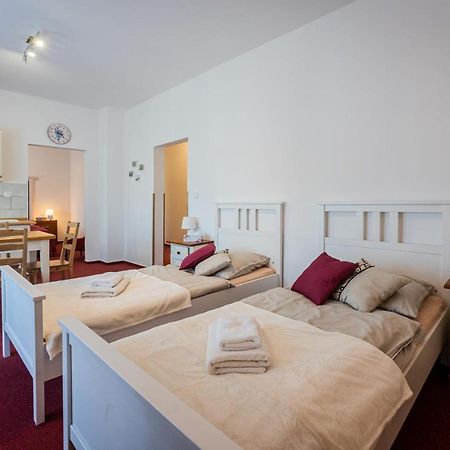Penzion U Babky bylinkářky Kutná Hora Esterno foto