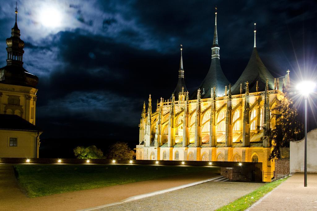 Penzion U Babky bylinkářky Kutná Hora Esterno foto